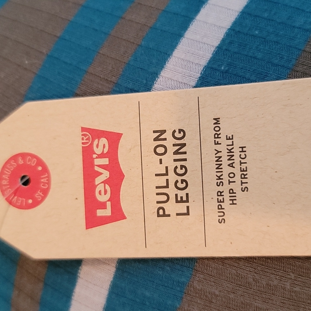 NWT Levi Denim Pull-on Leggings for Girls - Picture 9 of 10